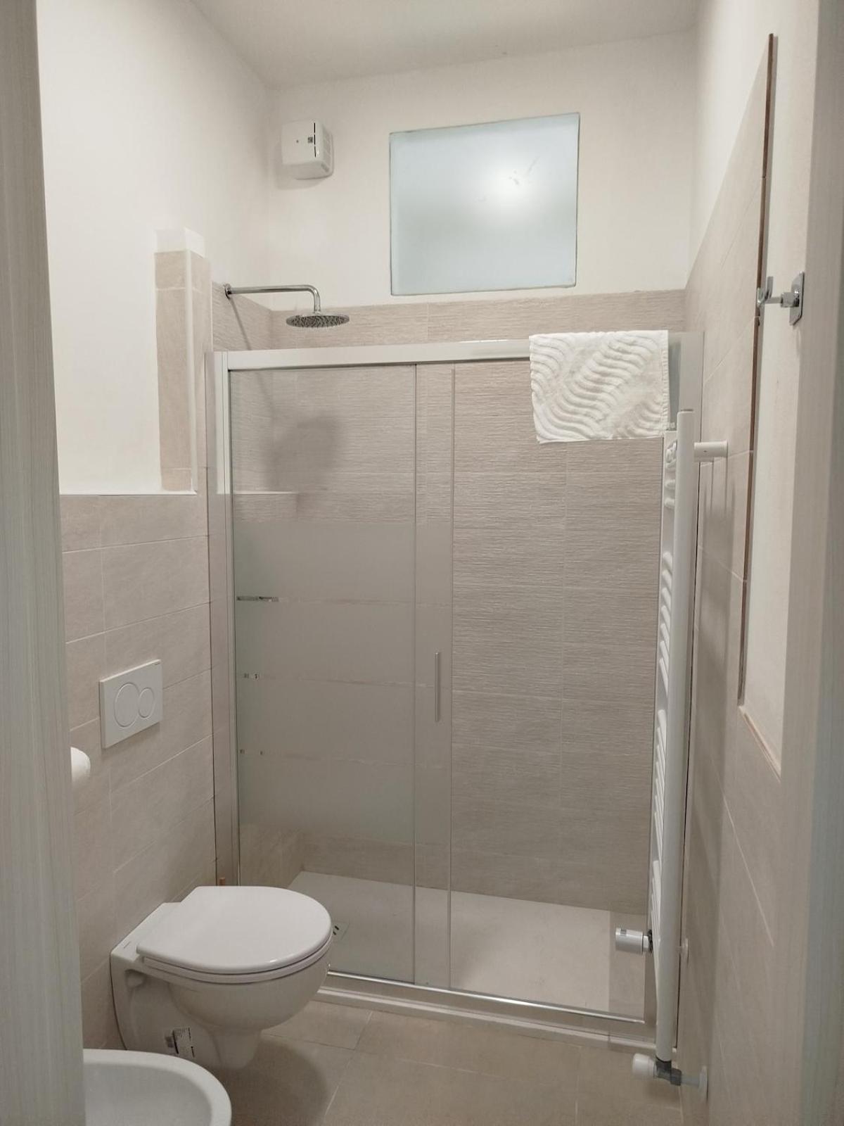 Con 2 Camere, Parcheggio E Terrazza Appartement