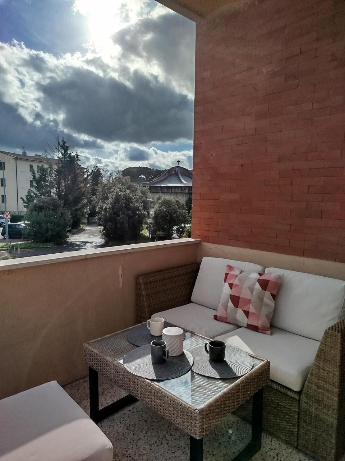 Con 2 Camere, Parcheggio E Terrazza Appartement *